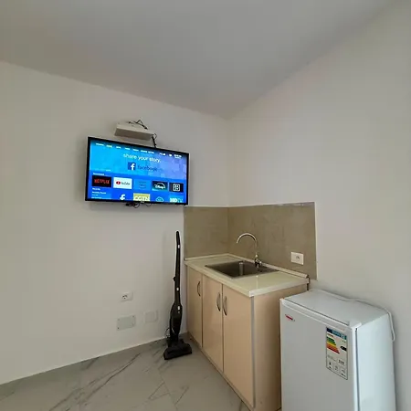 Valentino Rum i privatbostad Shkodër