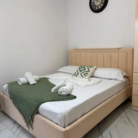Valentino Rum i privatbostad Shkodër